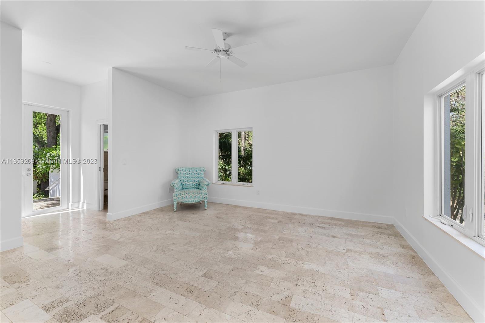 Listing Photo 16