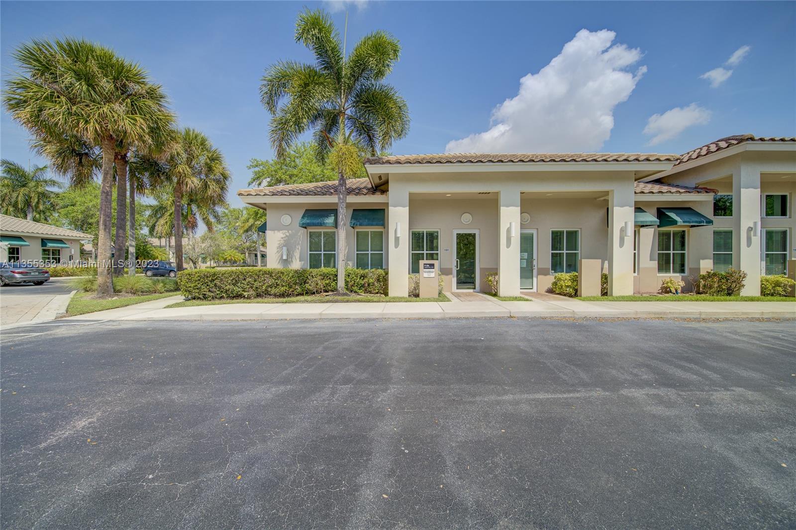 5230 S University Dr #101D For Sale A11355353, FL