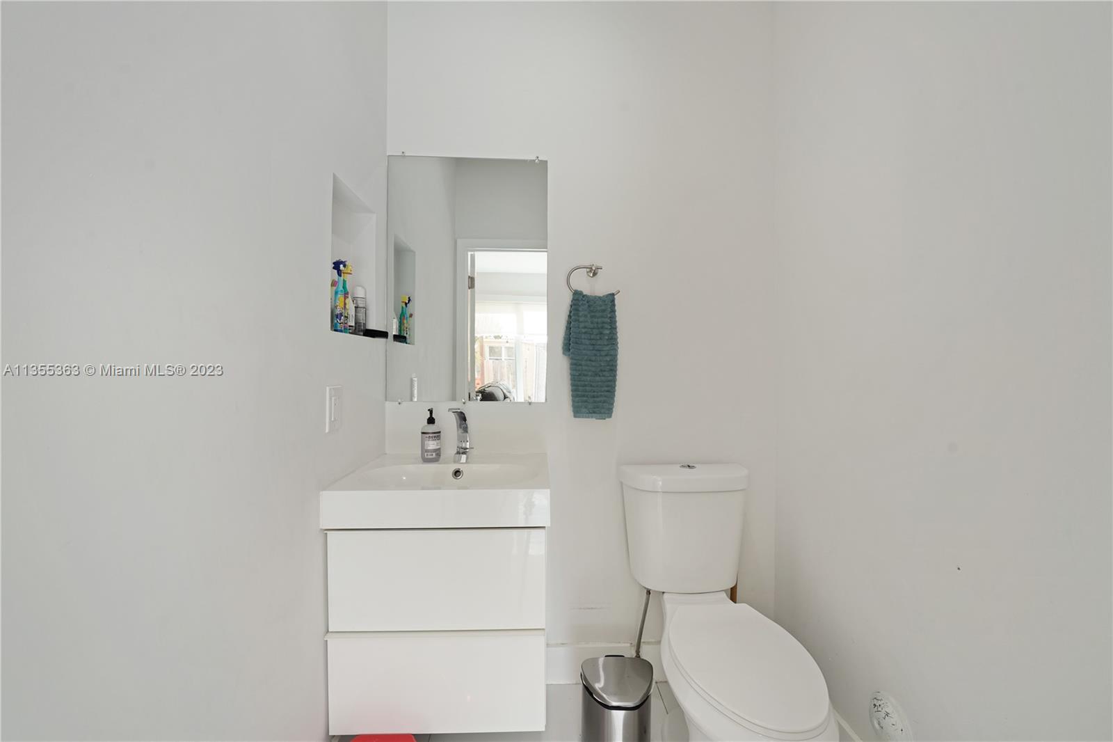 Listing Photo 15