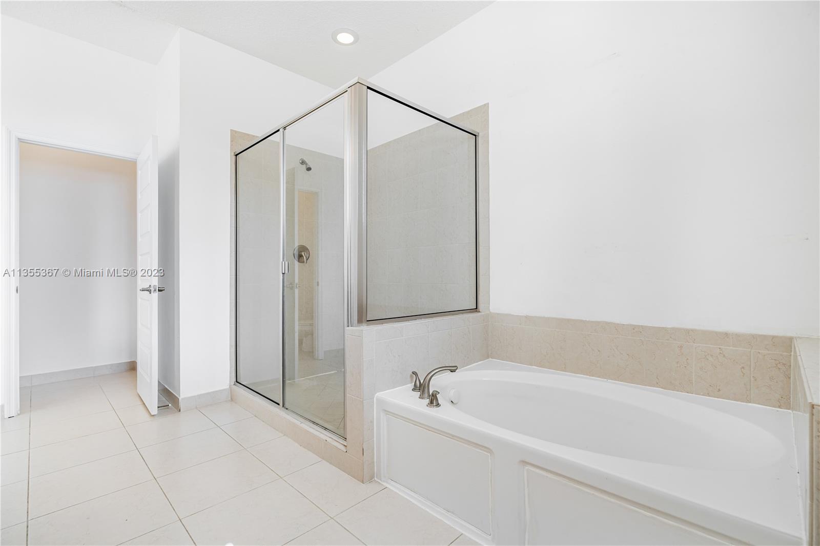 Listing Photo 25