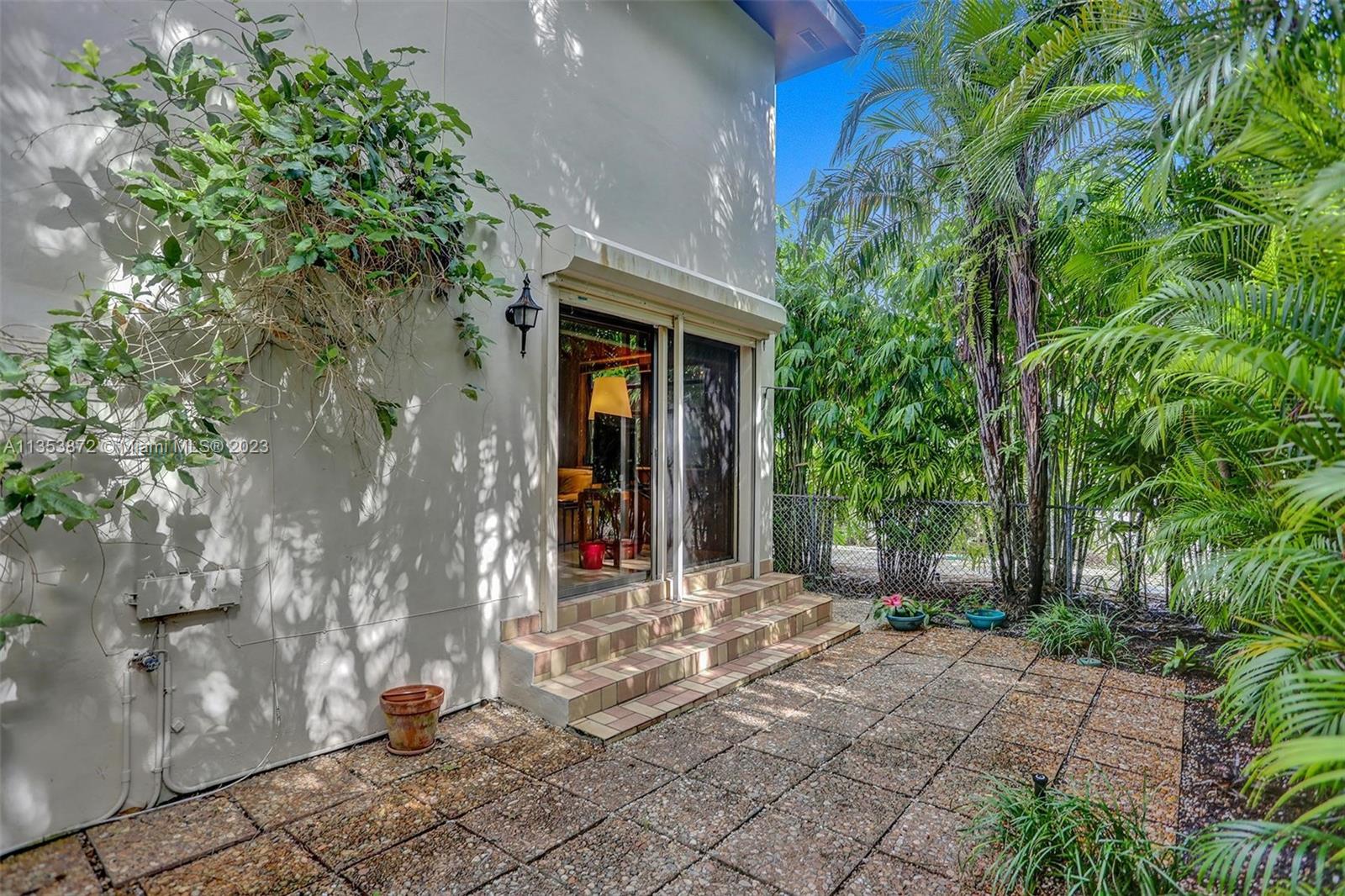 Brick Pathway goes around the house