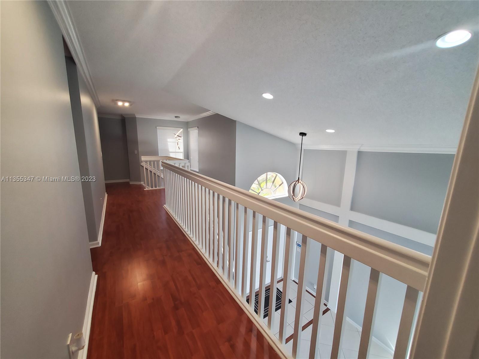 Listing Photo 15