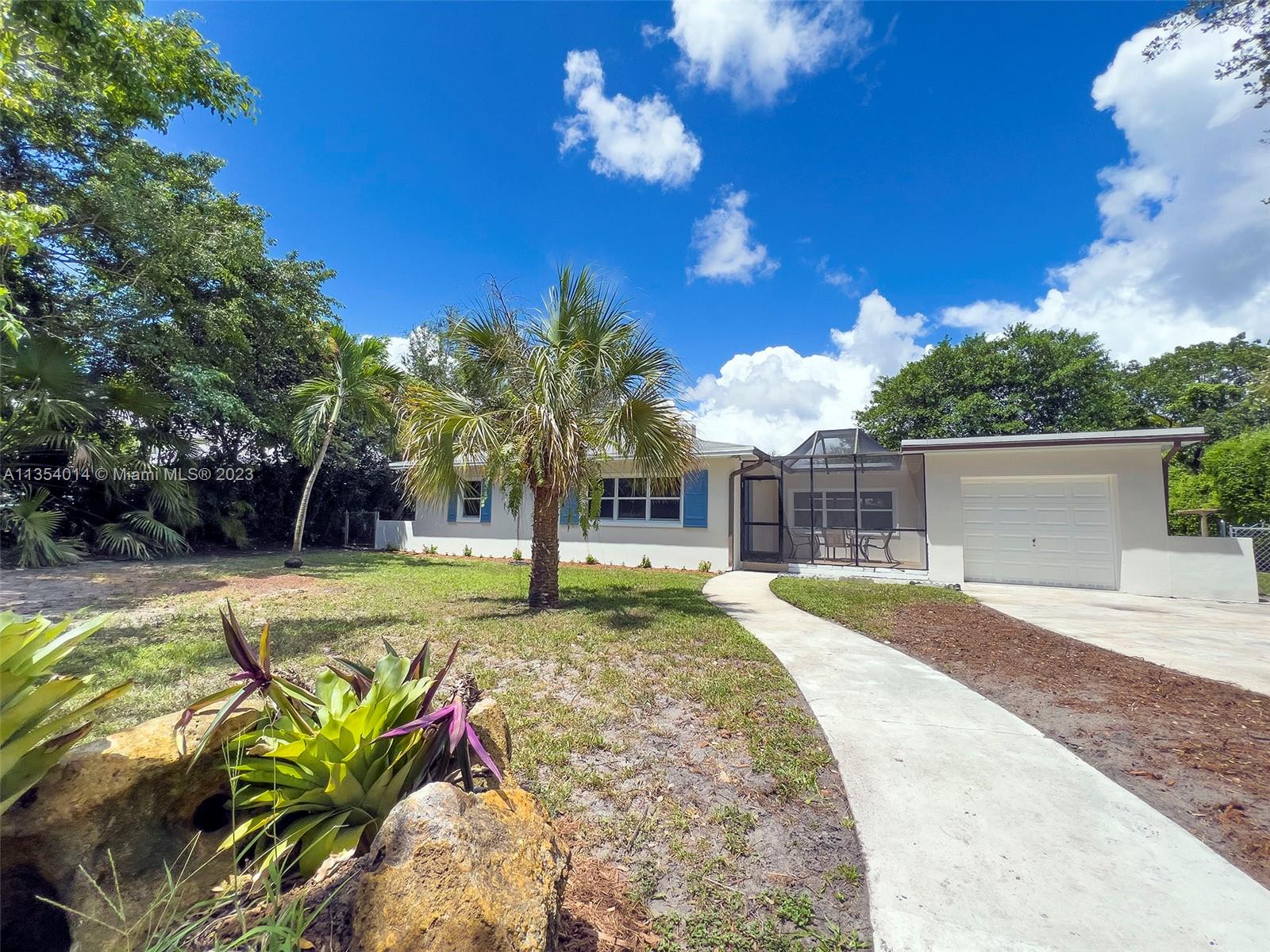 10520 SW 77th Ave  For Sale A11354014, FL