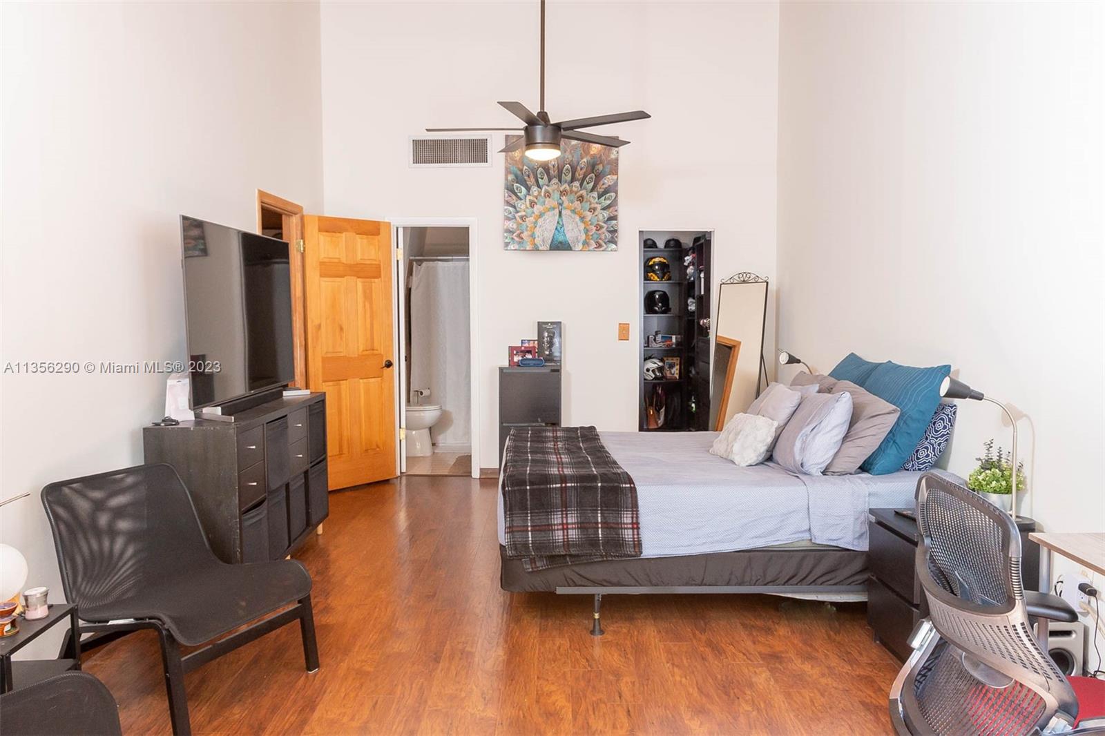 Listing Photo 23