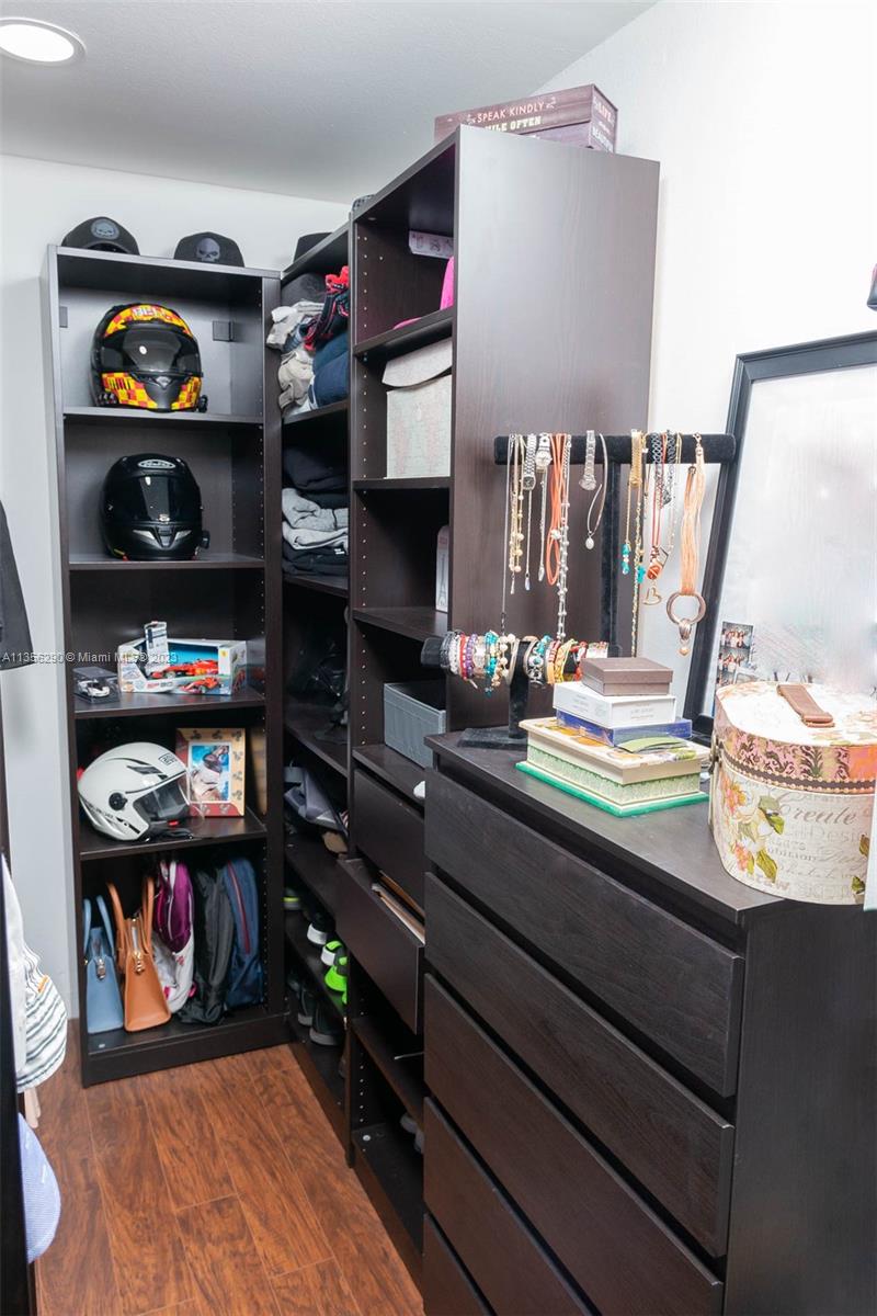 Listing Photo 29