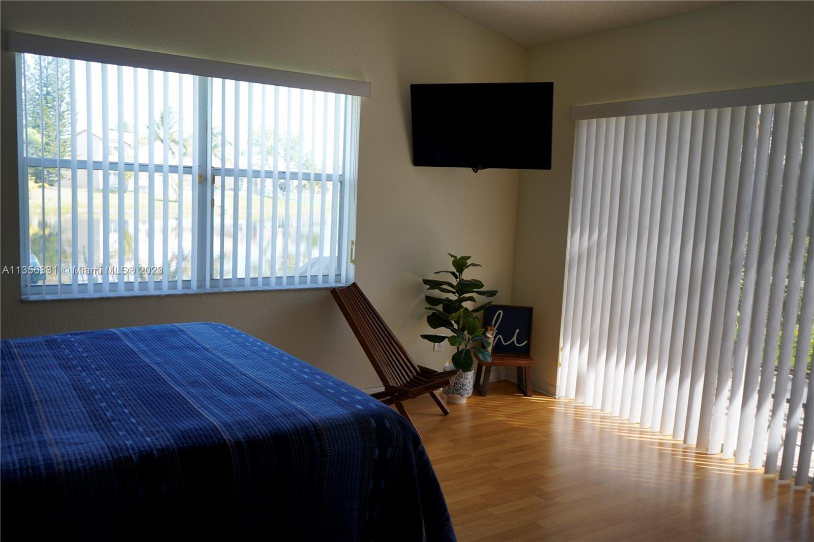 Listing Photo 17