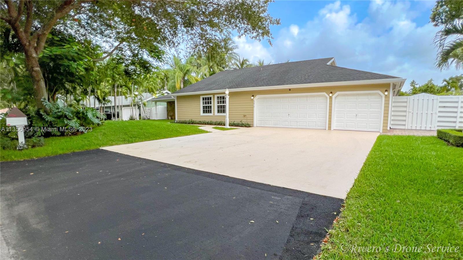 Listing Photo 14