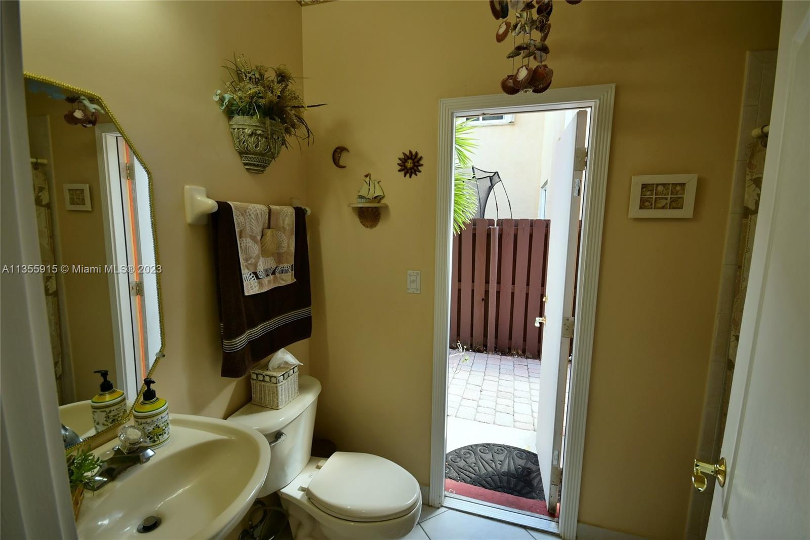 Listing Photo 22