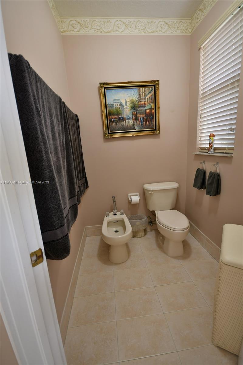 Listing Photo 43