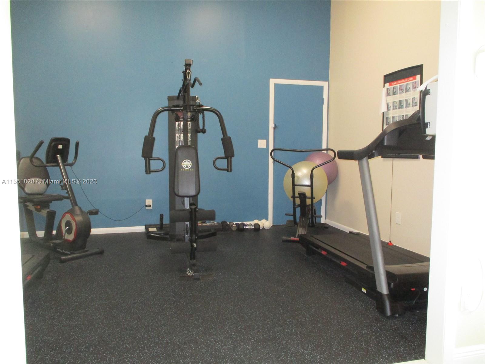 EXERCISE ROOM