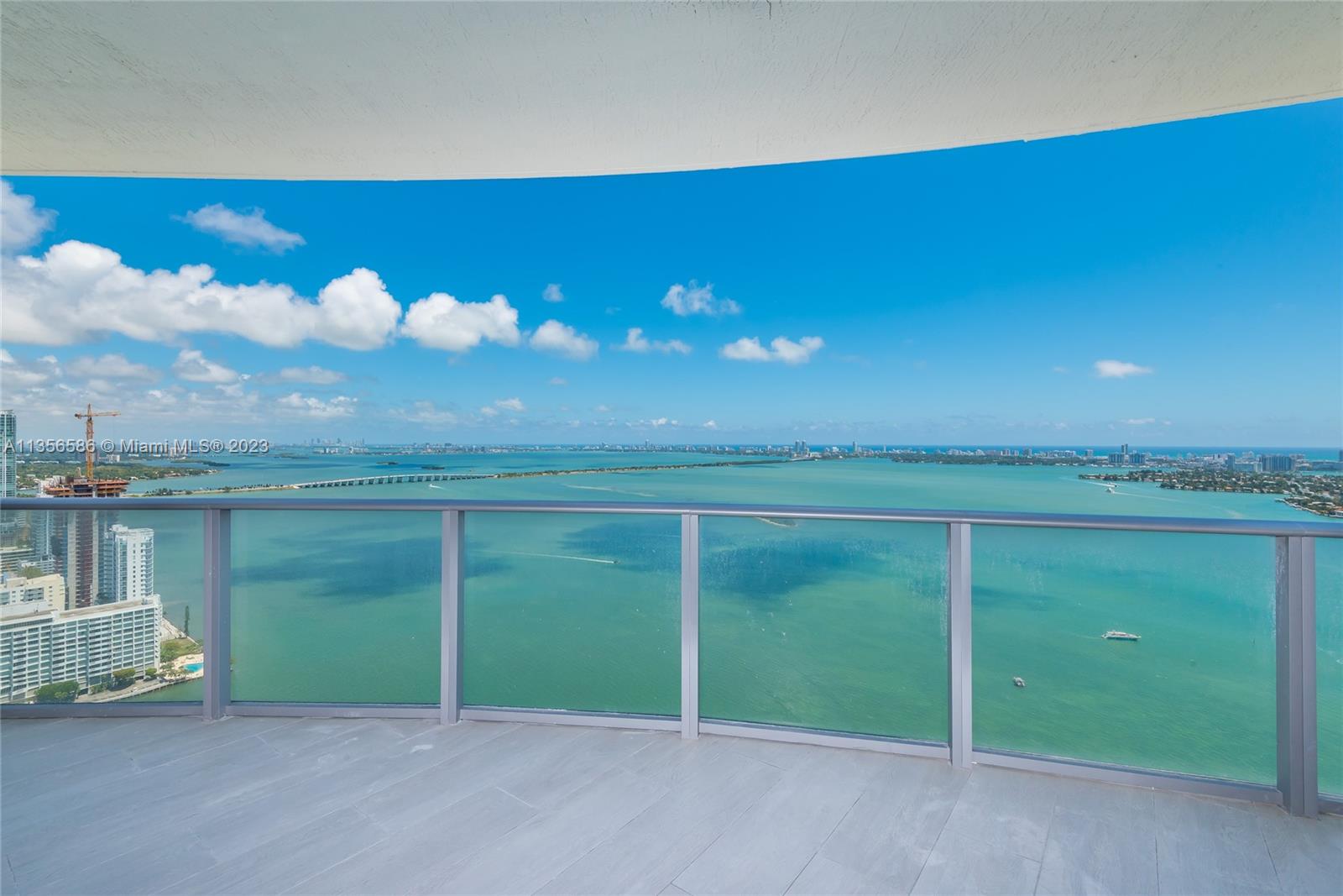 Gorgeous and spacious unit with spectacular direct water views located in the heart of Miami's Art and Entertainment District. This 3 bedroom/ 4 full bath condo with den has top of the line finishes and appliances. All bedrooms have on suite bathrooms and custom closets. Floor to ceiling windows with motorized window treatment throughout with blackout in the bedrooms. Live in luxury, call today for a showing!