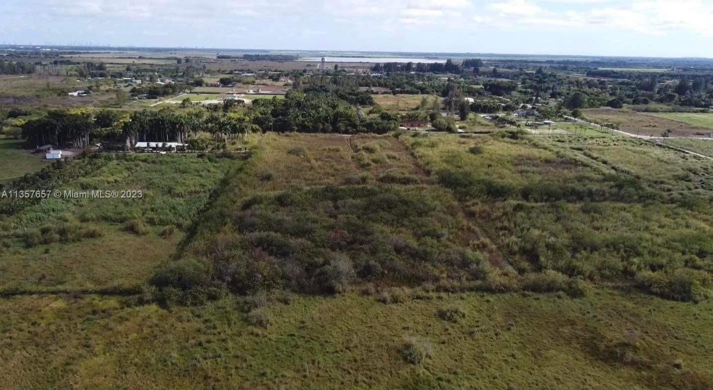 12590 SW 202 AVE  For Sale A11357657, FL