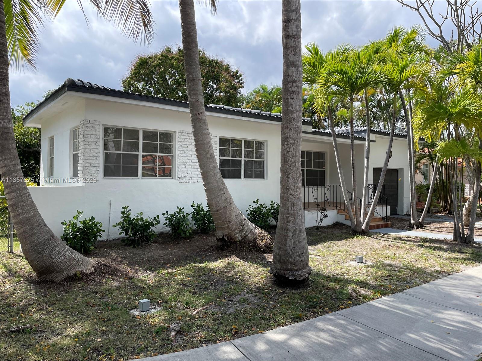 100 SW 30th Rd