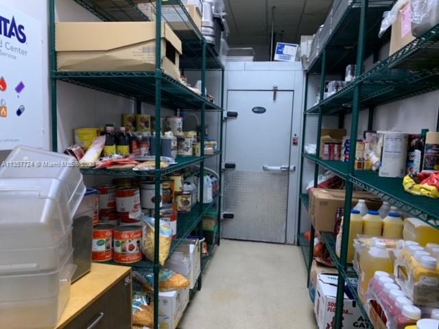 Commissary COMMERCIAL KITCHEN