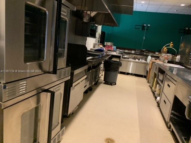 Commissary COMMERCIAL KITCHEN