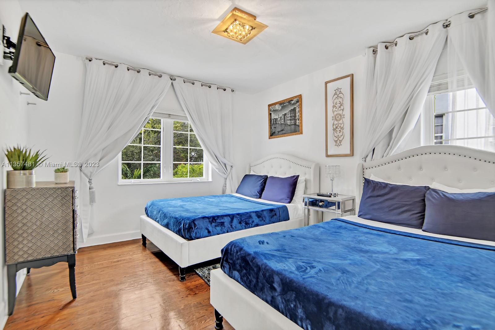 Listing Photo 9