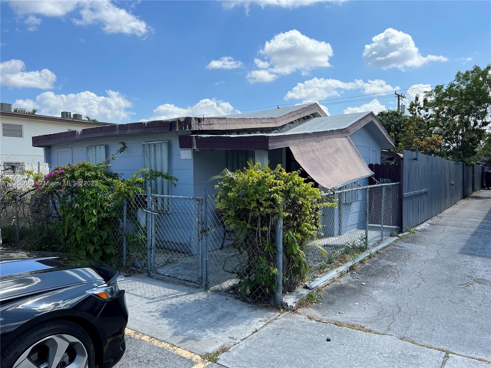 150 W 11th St  For Sale A11356062, FL