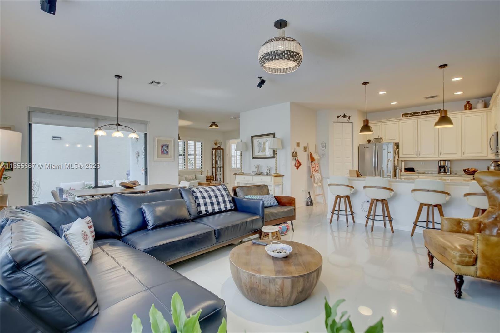 Listing Photo 11