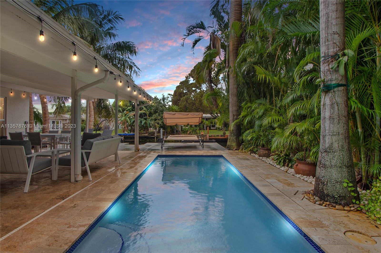 2630  Liberty St  For Sale A11357676, FL
