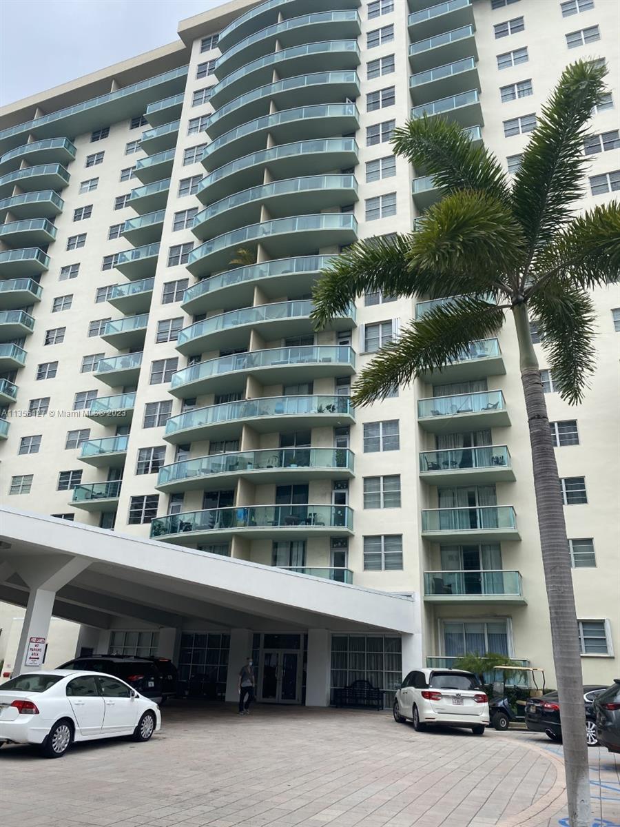 19390  Collins Ave #527 For Sale A11358127, FL