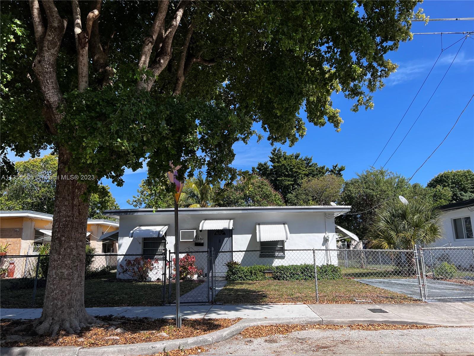 5515 NW 6 AVENUE  For Sale A11355585, FL