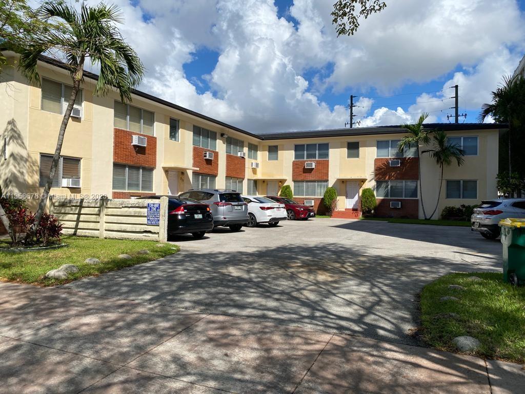 215  Zamora Ave #6 For Sale A11358678, FL