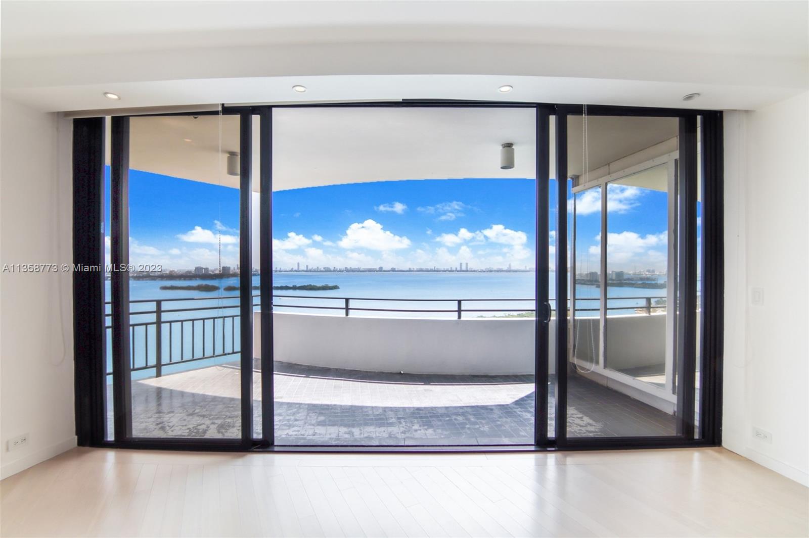 720 NE 69th St #22N For Sale A11358773, FL