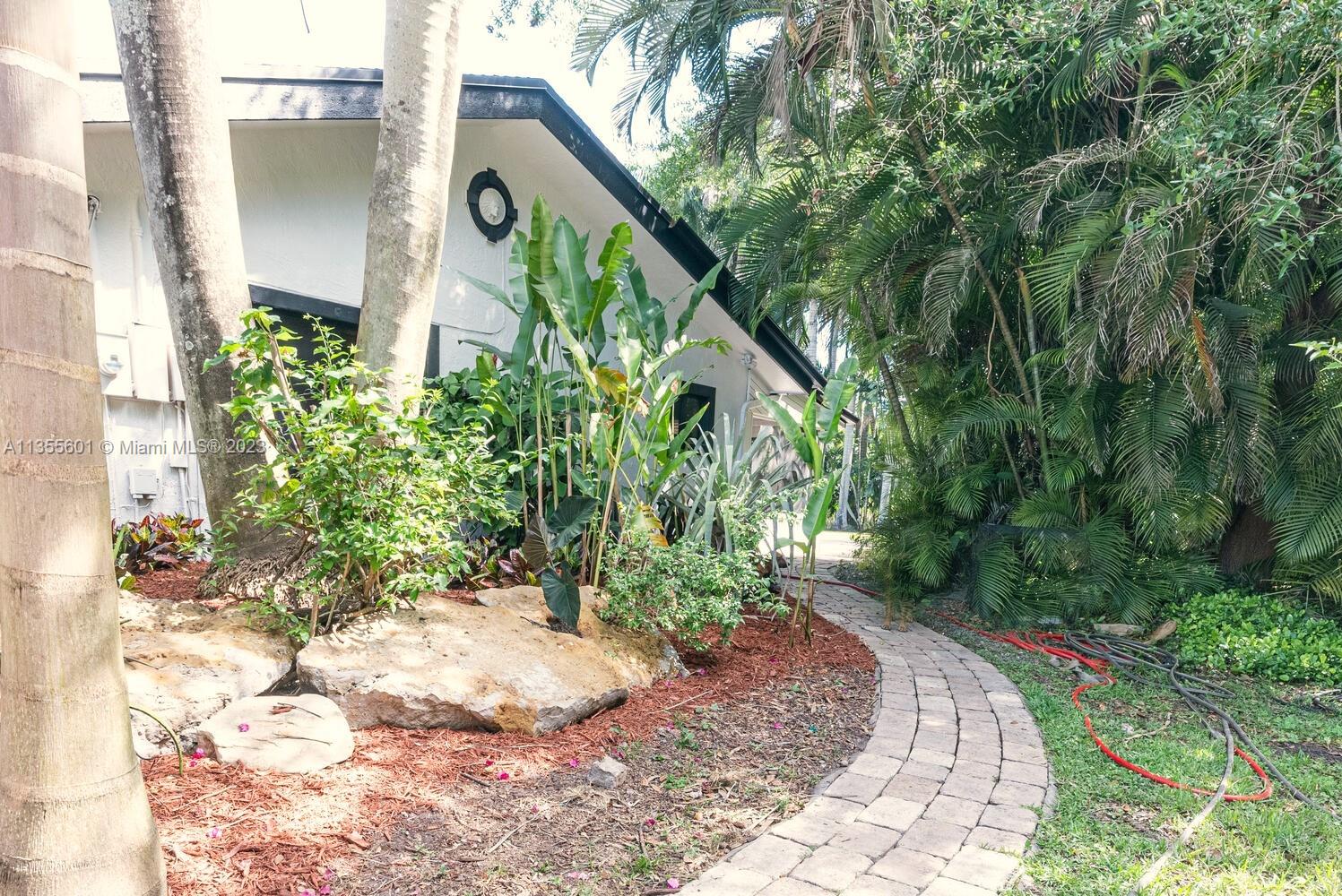 Listing Photo 13