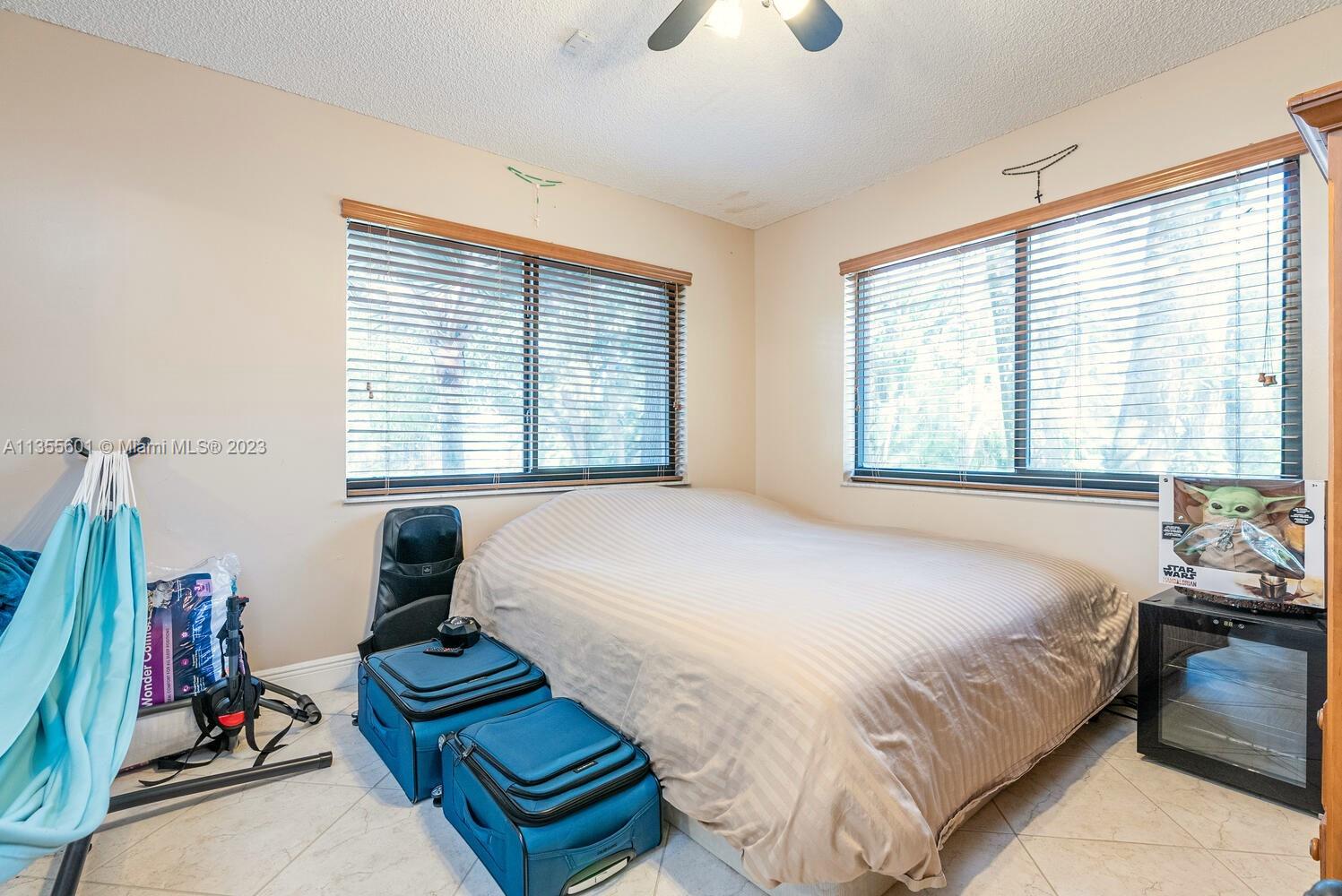 Listing Photo 32
