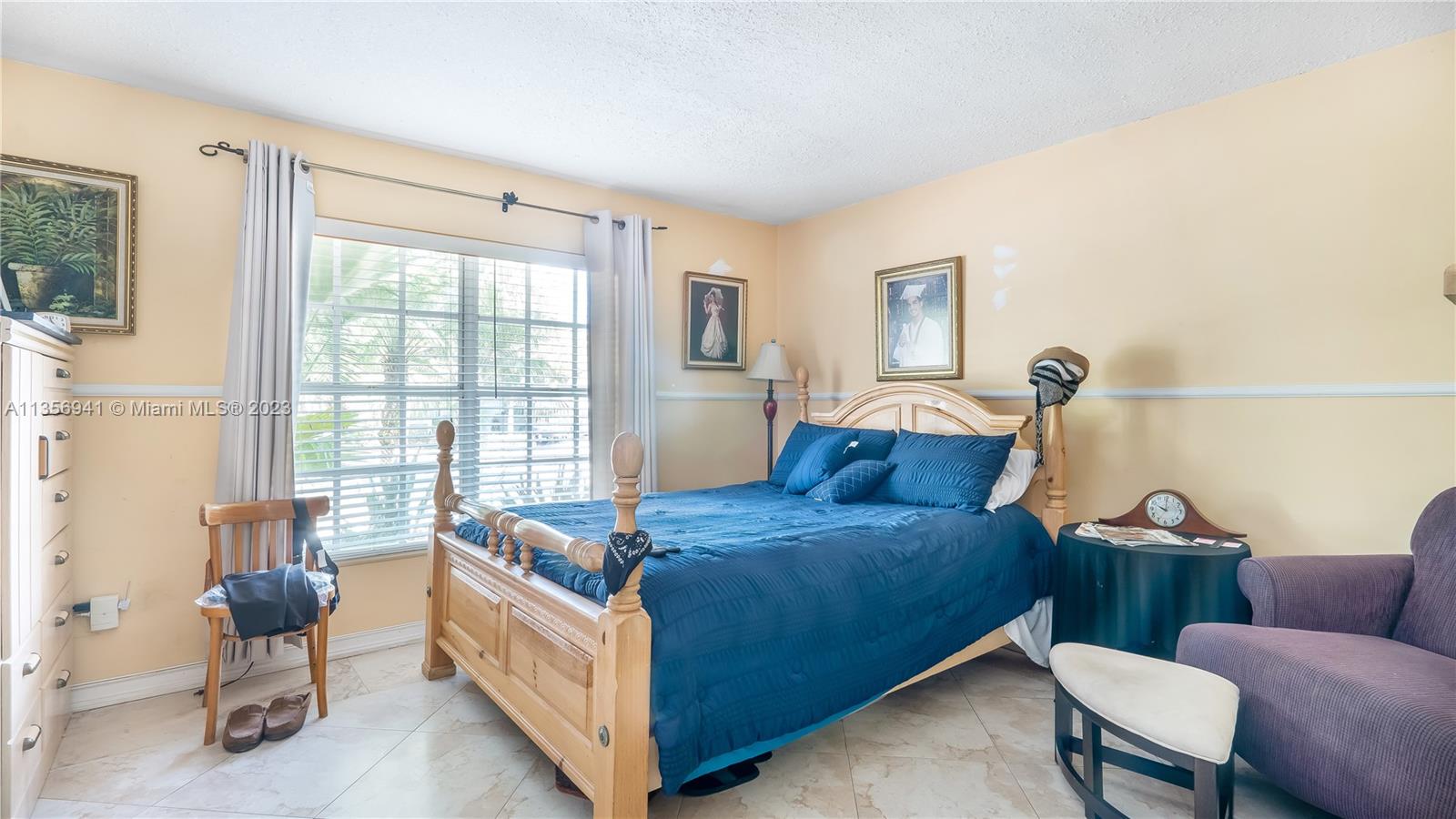 Listing Photo 7