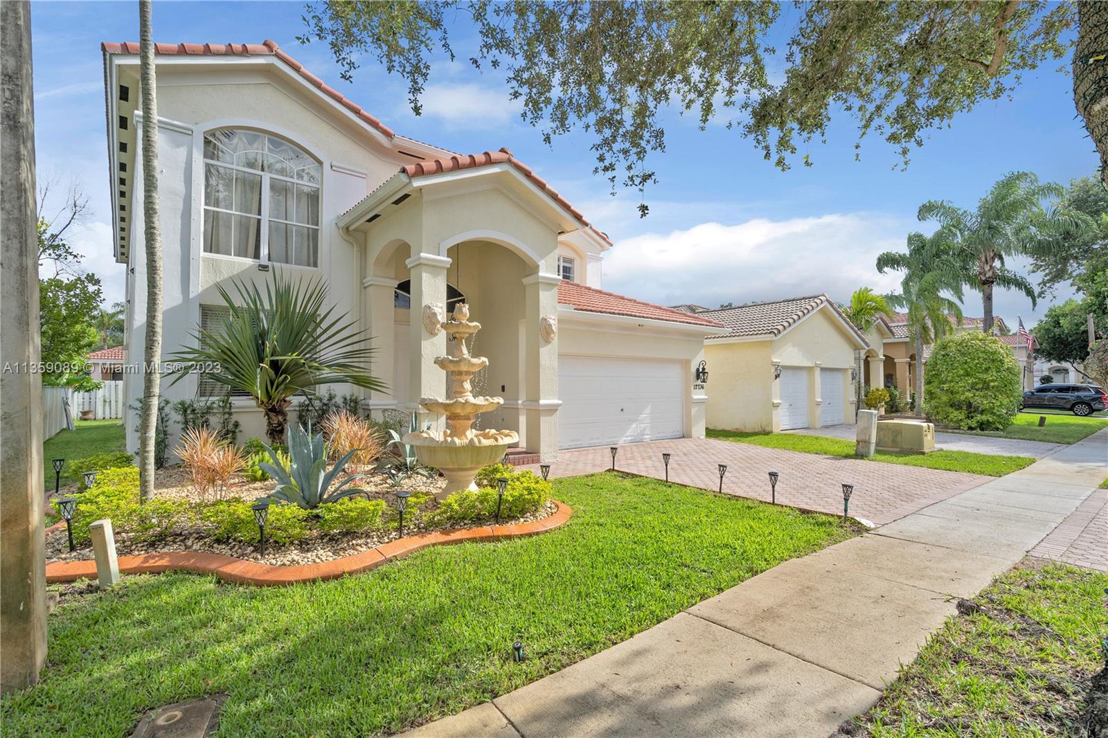 12736 SW 22nd St, Miramar, FL 33027