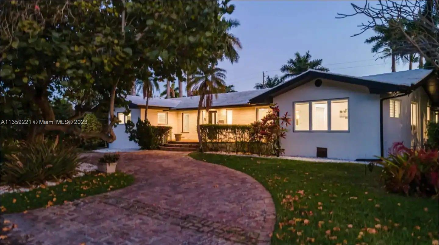 1240  Jefferson St  For Sale A11359221, FL