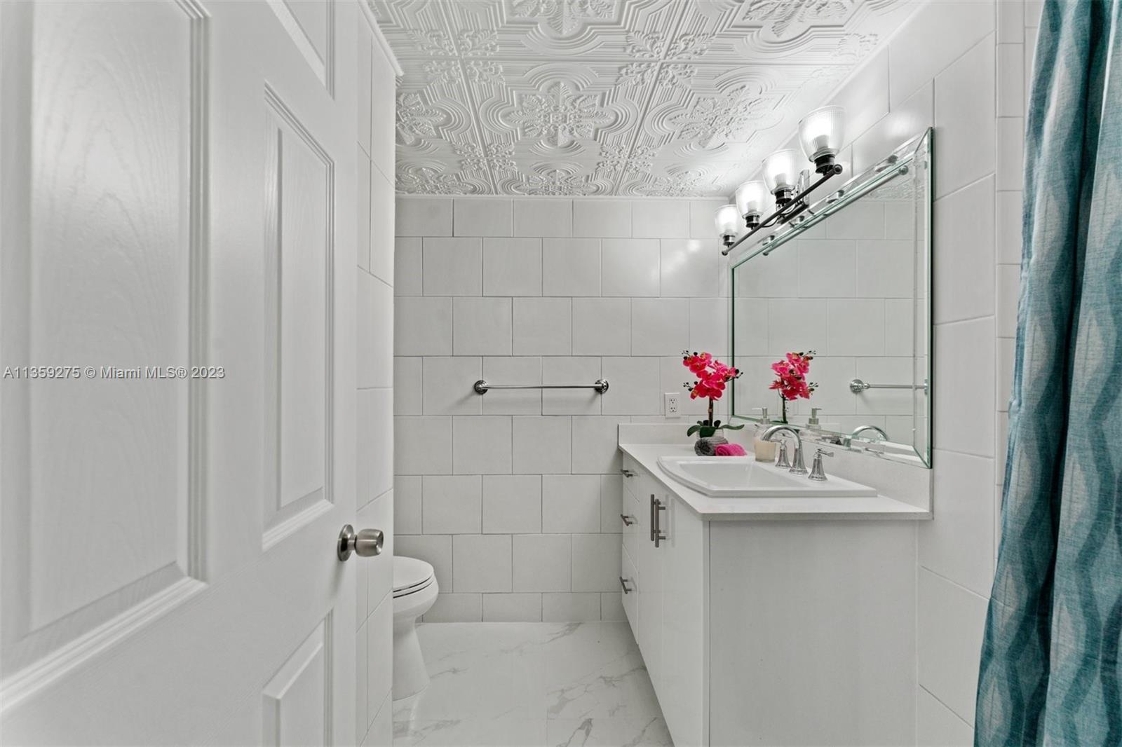 Powder room