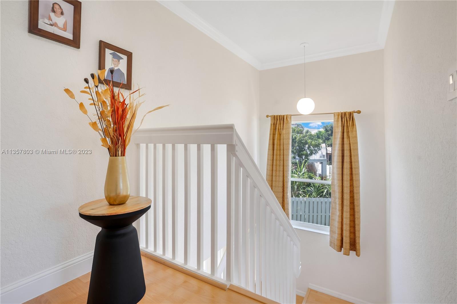Listing Photo 14