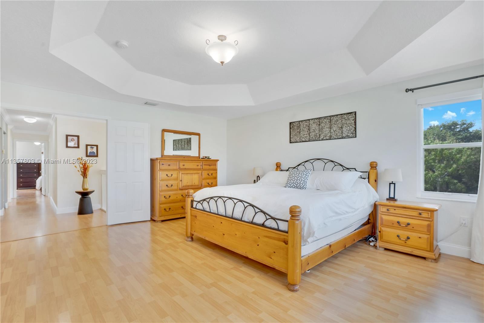 Listing Photo 17