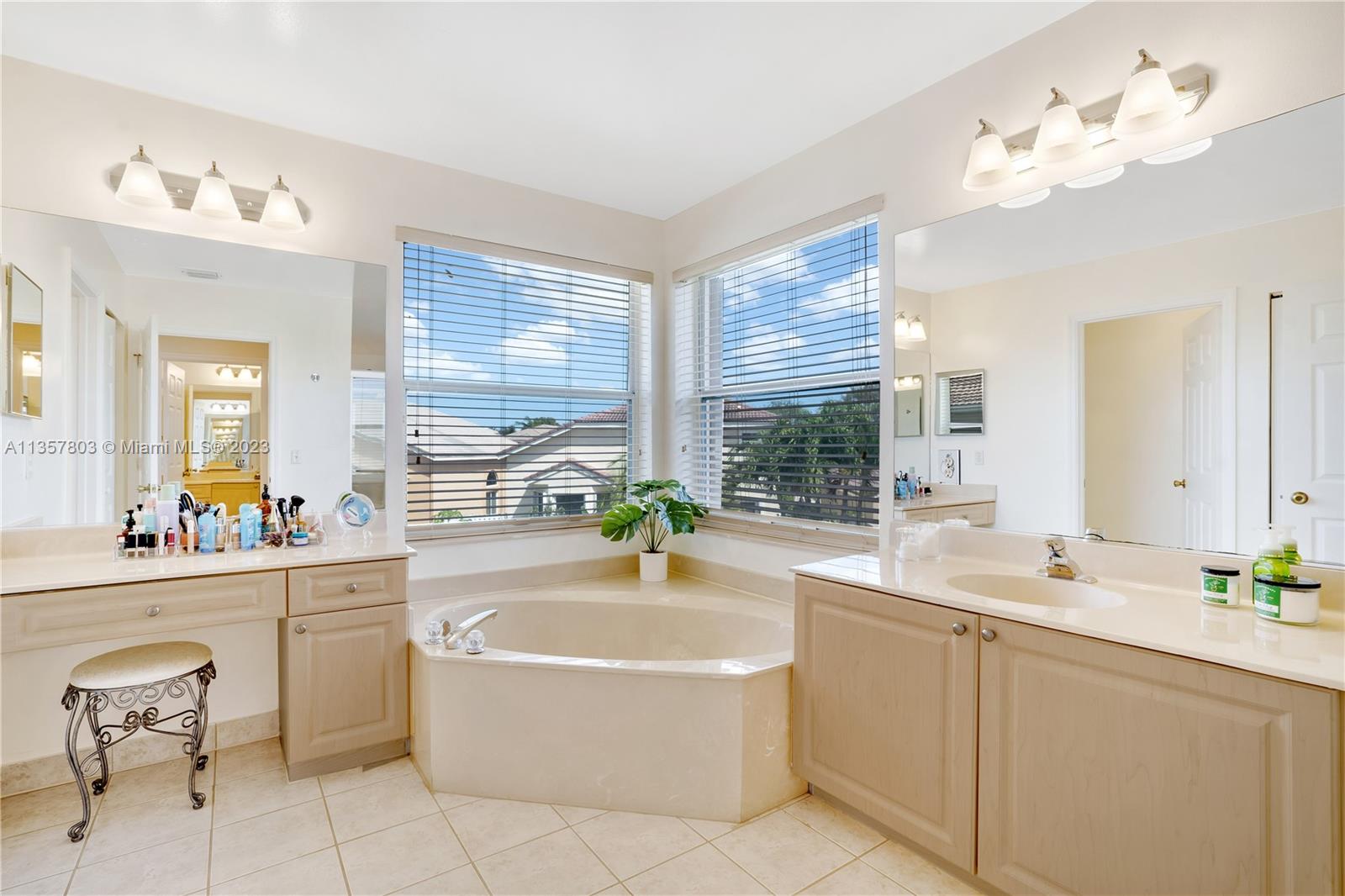 Listing Photo 21