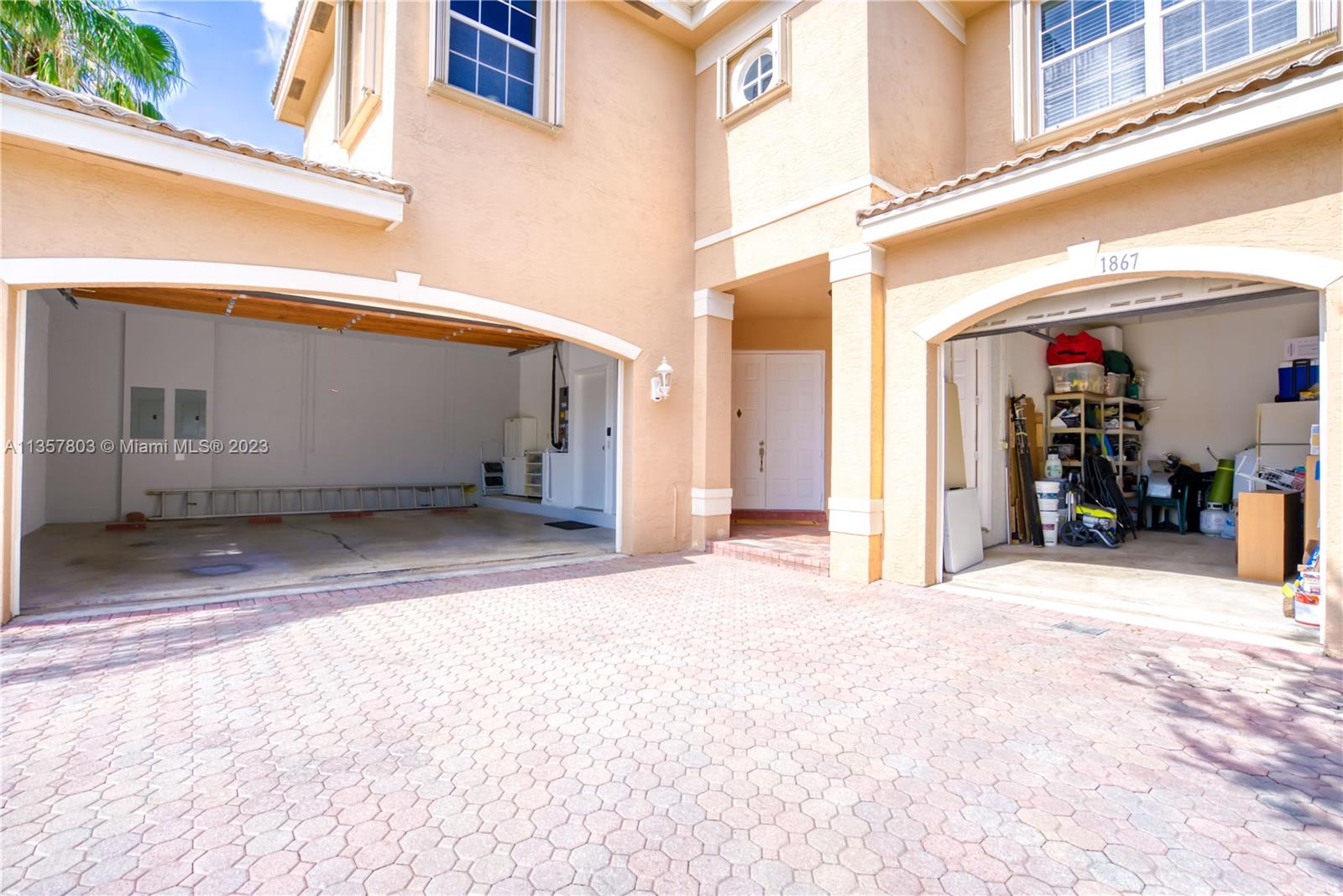 Listing Photo 32