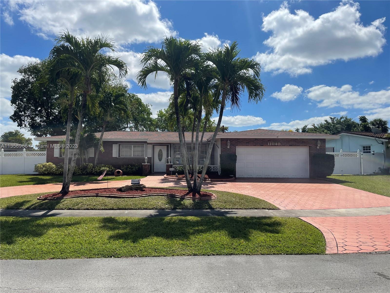 11040 NW 15th St, Pembroke Pines, FL 33026