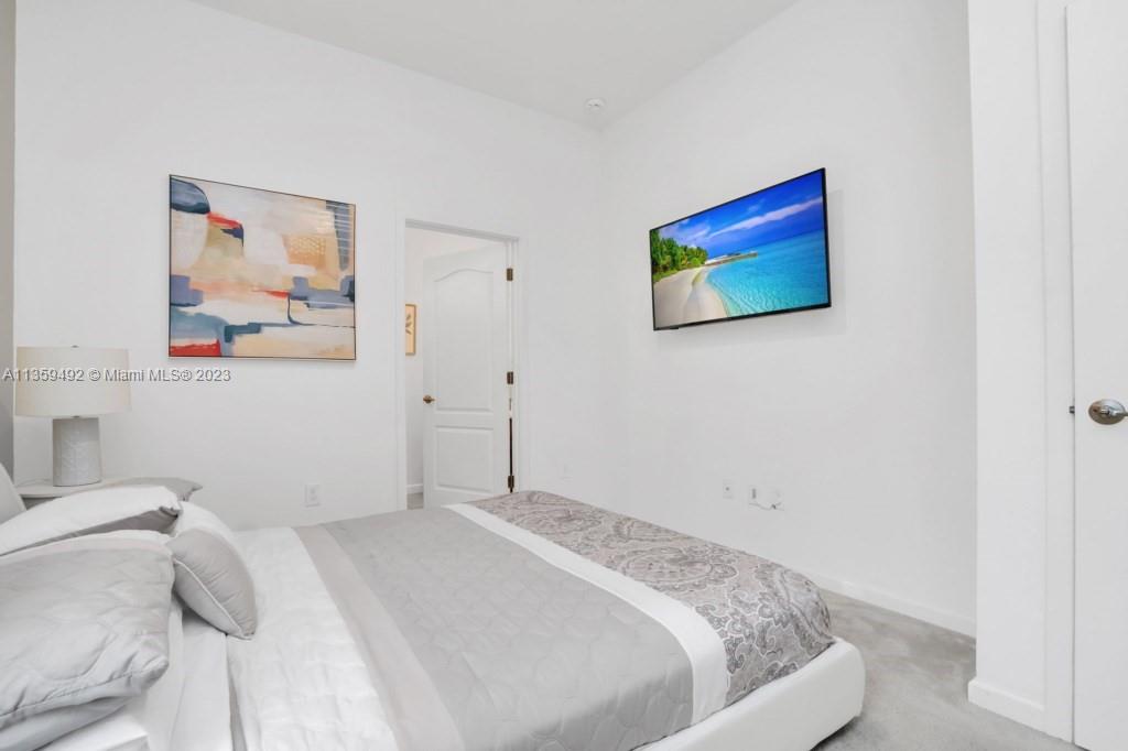 Listing Photo 24