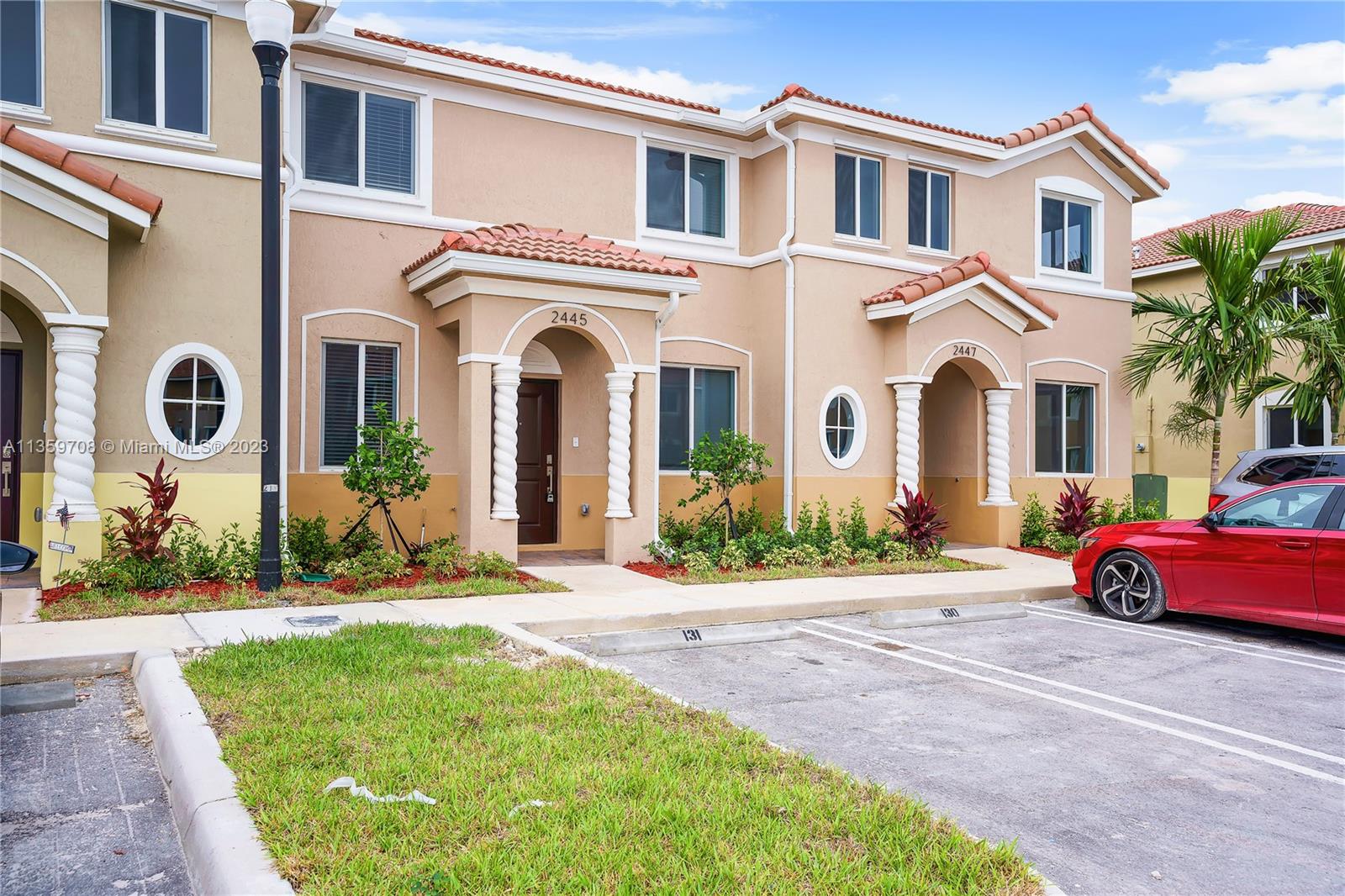 Gorgeous 2 story townhouse at Seascape. Features laundry room, tile floors, guest bathroom, window treatments, hurricane panels, modern appliances, spacious kitchen, backyard, nice sized rooms, walk in closets, and everything like new!