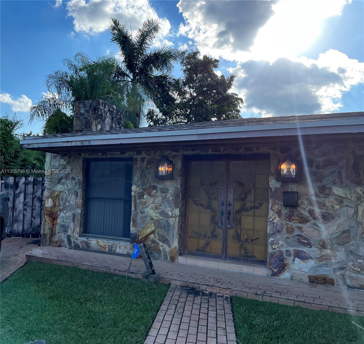 Great Home with lots of potential, located in Cutler Bay Area off Tiffany road on Culd-a-sac, featuring 2 Bedrooms, 2 Baths (Tax roll 3/2), Swimming Pool, 11,776 sq/ft Lot Size