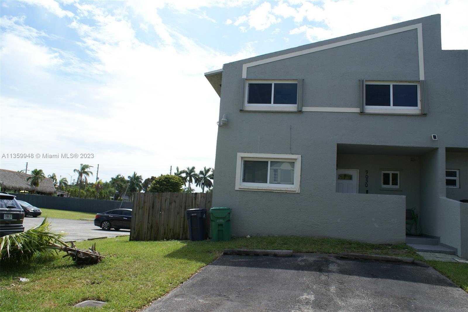 Renovated townhouse with brand new appliances in Cutler Bay, New stainless steel appliances. updated Bathrooms, Central AC, Washer & dryer room, tiles floors, Fenced private yard, private porch, guess parking, pet friendly, 2 parking spaces, corner townhouse, local park, community pool, impact glass windows, spacious backyard. The backyard is perfect for relaxing or entertaining . with plenty of room.