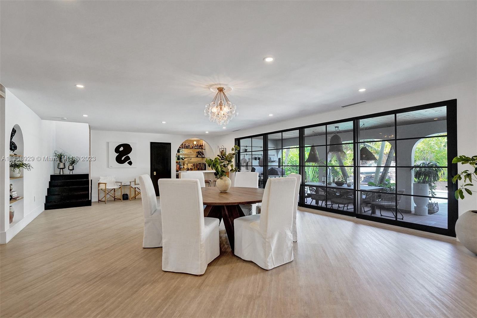 Wet bar for your cool vibes entertaining desires!