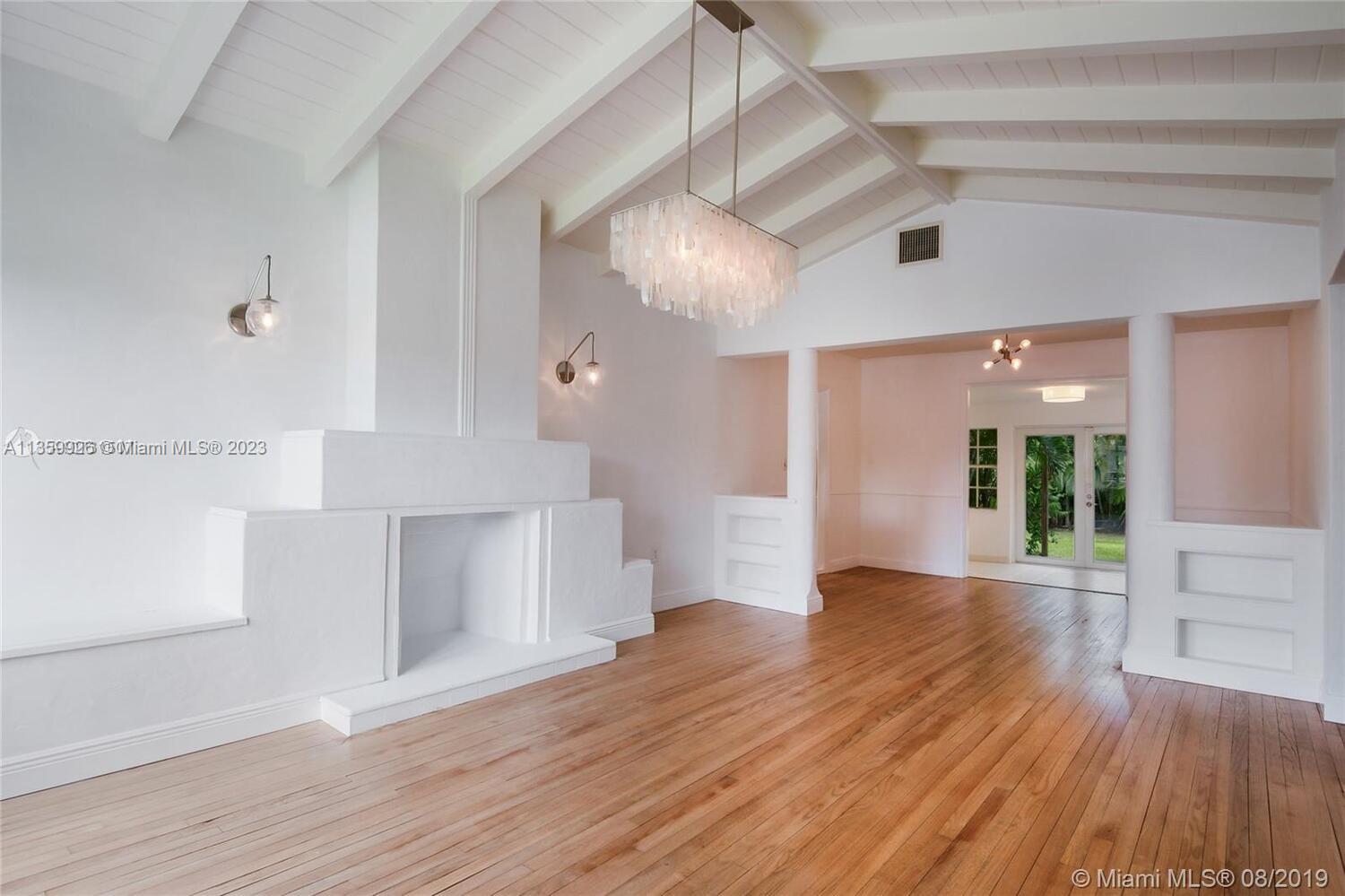 9049  Carlyle Ave  For Sale A11359926, FL