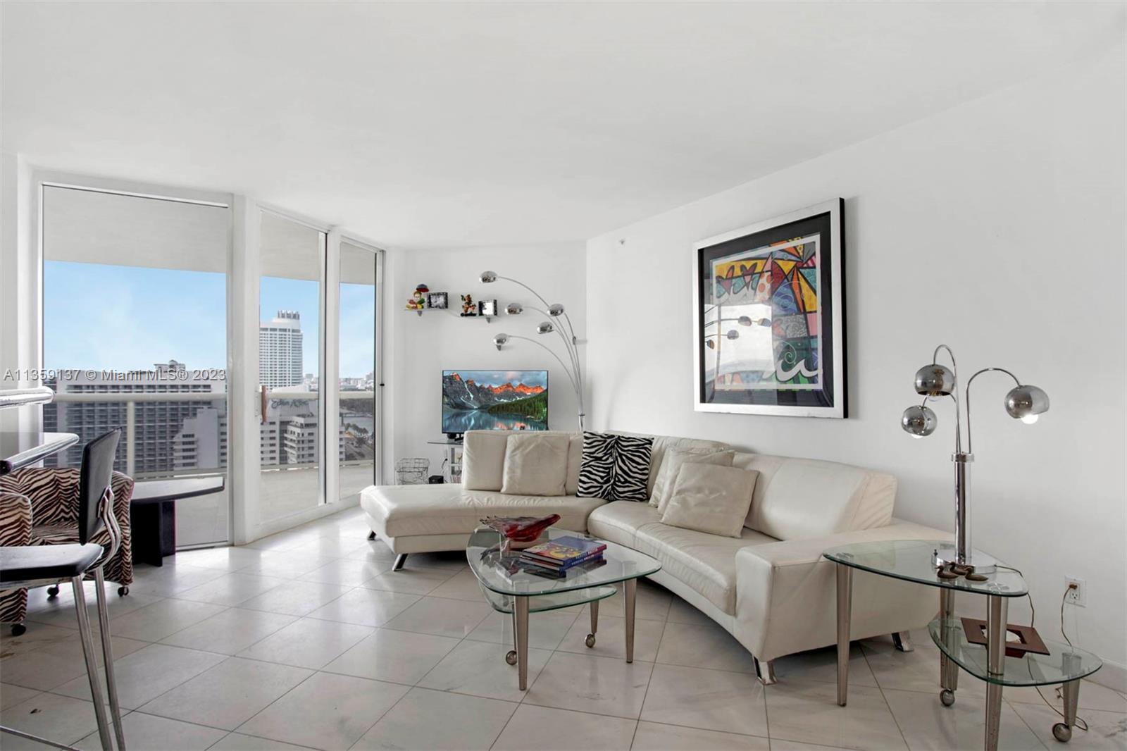4775 Collins Ave 2404, Miami Beach, FL 33140