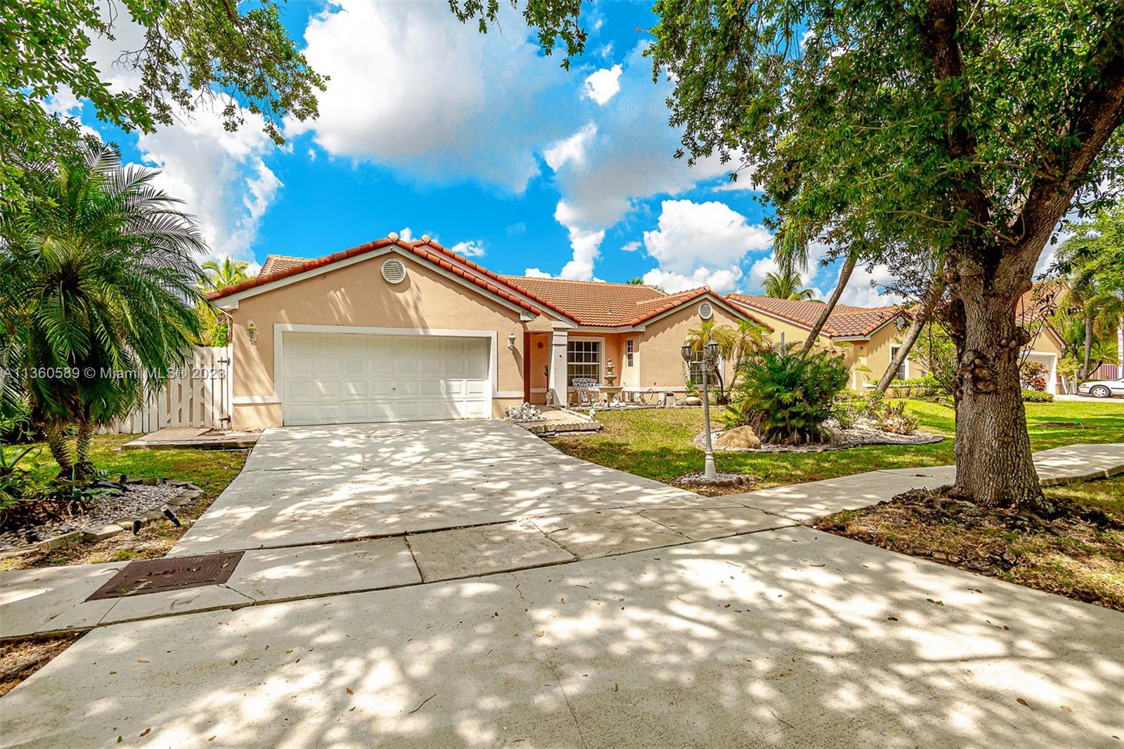 1840 SW 129th Ter  For Sale A11360589, FL