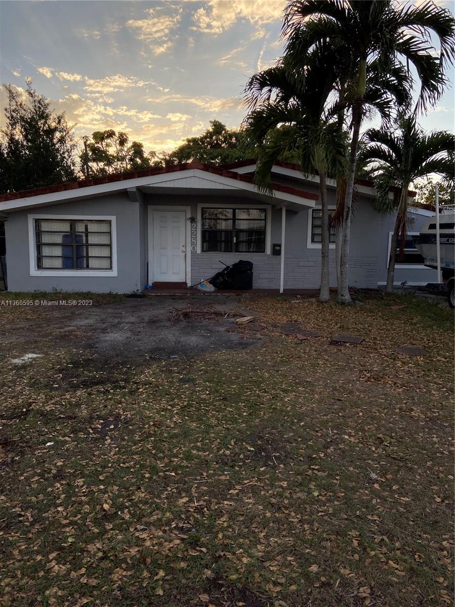 2280 Havana Dr, Miramar, FL 33023