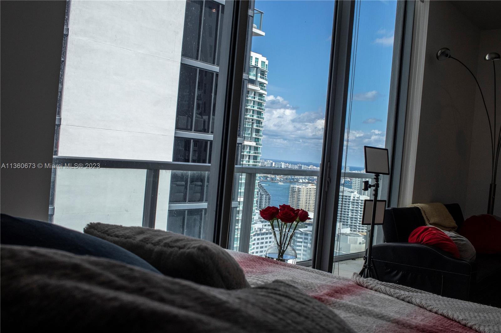 Wake up to water view from your bed in arguably Brickell's best building due to its atmosphere and location, with direct access to both Brickell ave, miami ave, and best of all -the metro mover- for easy access and Car-Free commute. This chic and modern building exudes the best of downtown life, coupled with state of the art Gym, virtual Golf, business center, resort style pool and 5 star rated restaurants at the base of the building. Unit is Fully Furnished with King size Bed and additional sleeper couch for guest. Unit can be rented for: 1 months:$4500  2 months:$3800. 3-6 months max:$3000.
Available for immediate occupancy. One covered and assigned parking is included, and valet for guest. Tastefully furnished