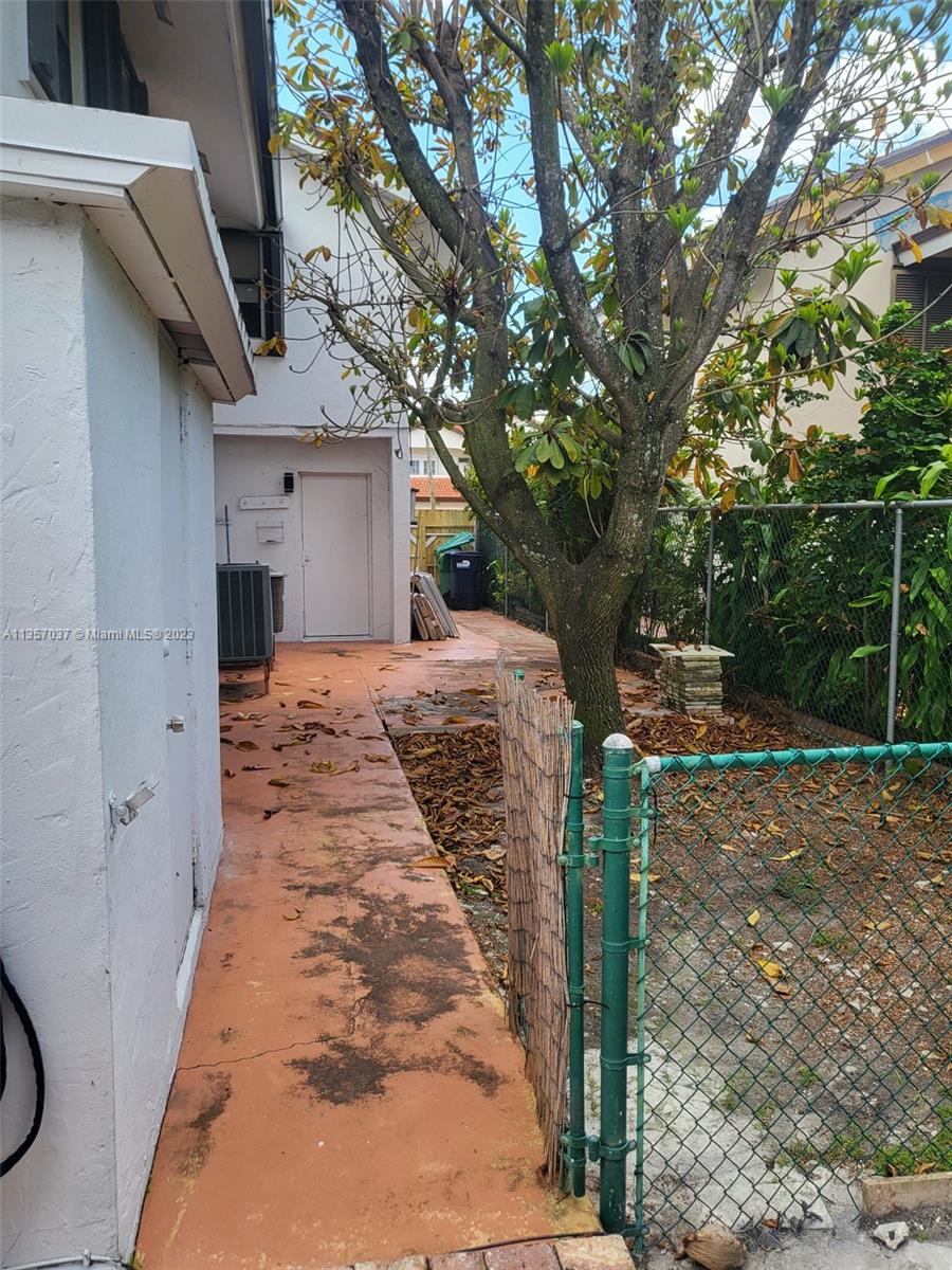 Listing Photo 43