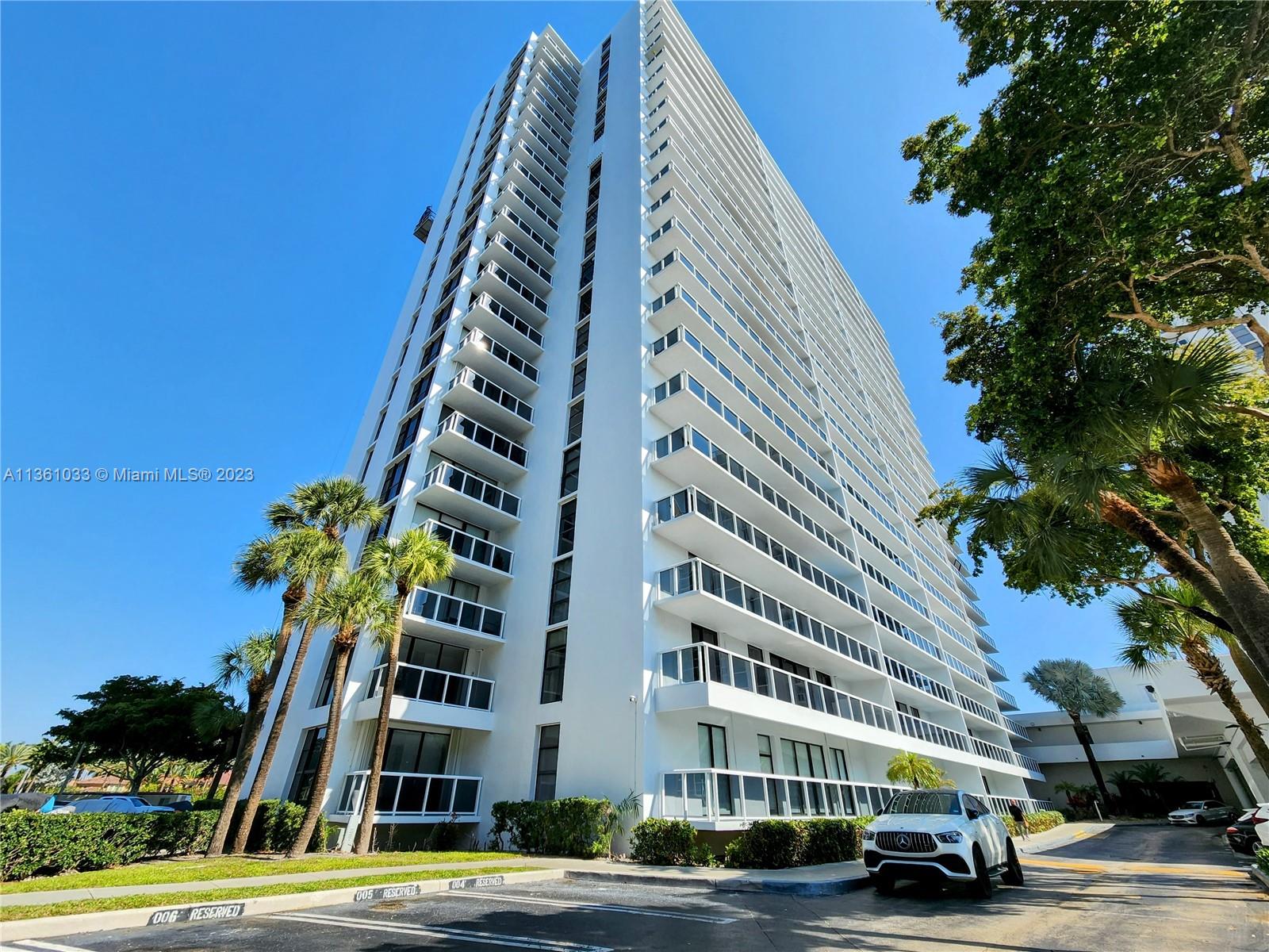 20505 E Country Club Dr 534, Aventura, FL 33180